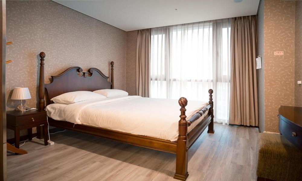 Busan Centurn Victoria Hotel Екстериор снимка