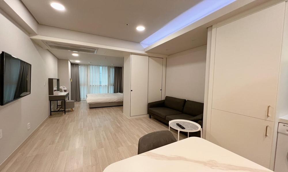 Busan Centurn Victoria Hotel Екстериор снимка