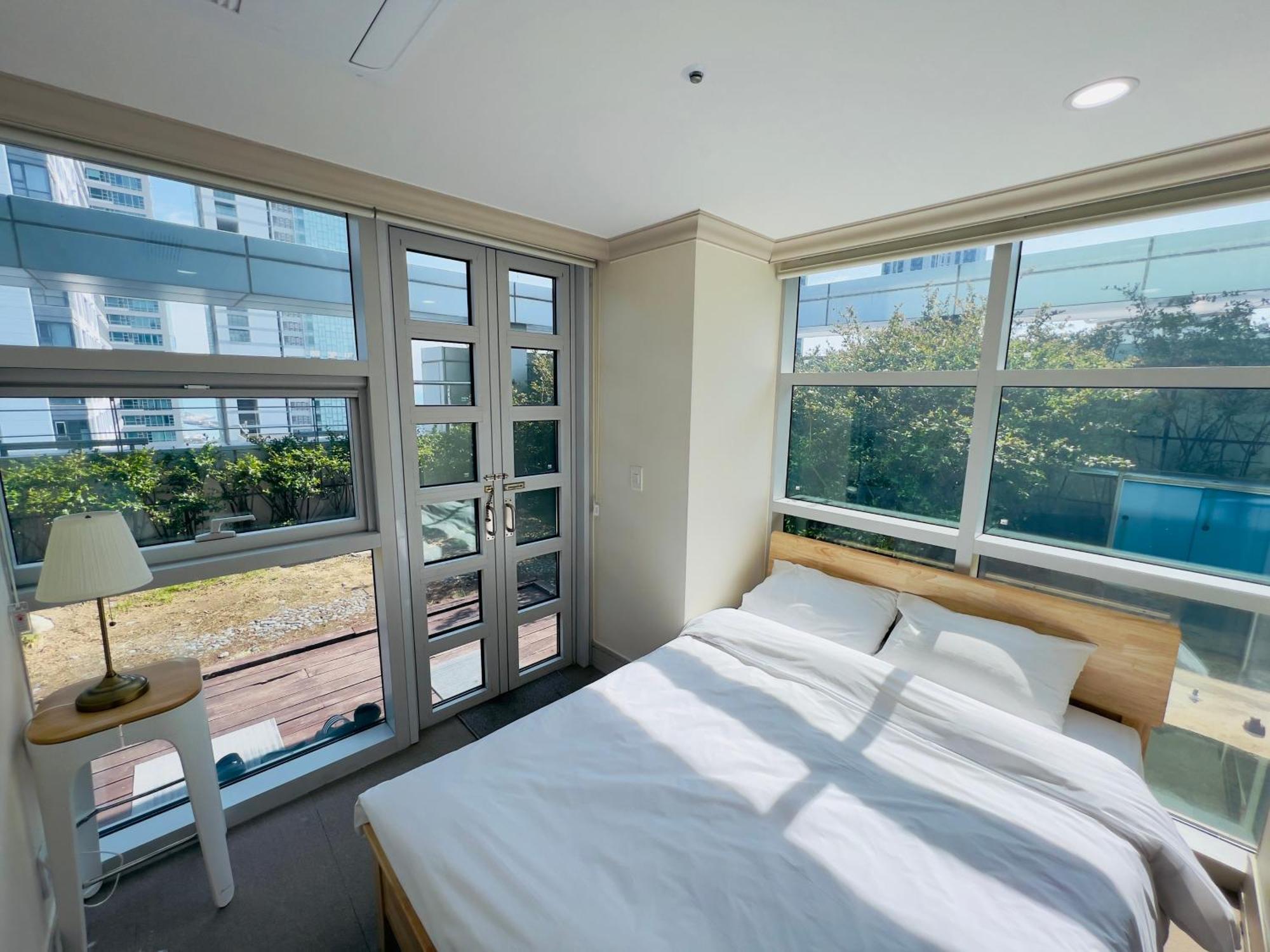 Busan Centurn Victoria Hotel Екстериор снимка
