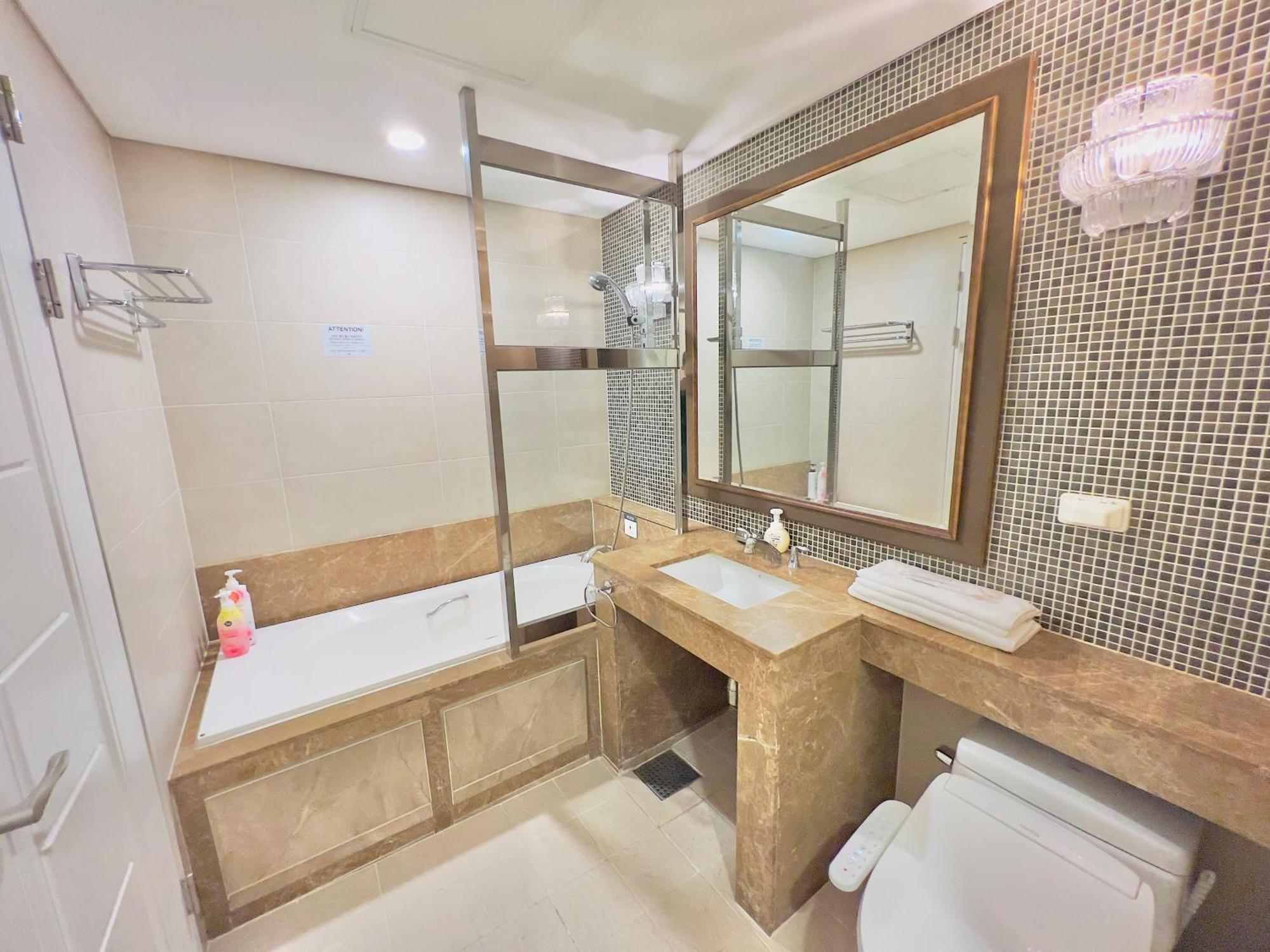 Busan Centurn Victoria Hotel Екстериор снимка