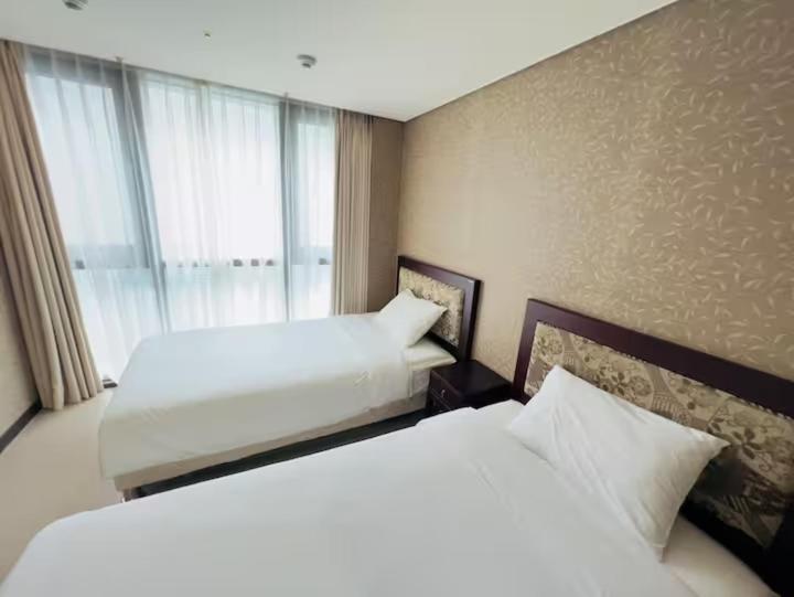 Busan Centurn Victoria Hotel Екстериор снимка